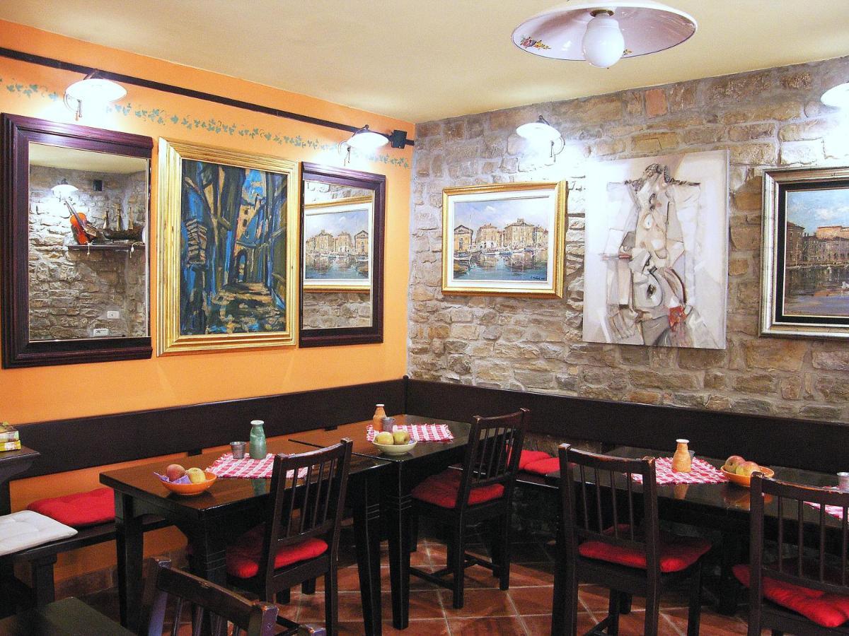Max Piran Acomodação com café da manhã Exterior foto